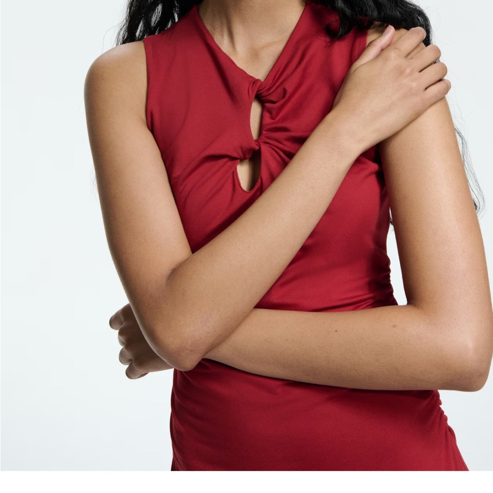 H&M TWIST-DETAIL DRESS - Picture 2 of 5